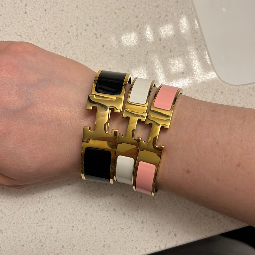 H bracelet bundle